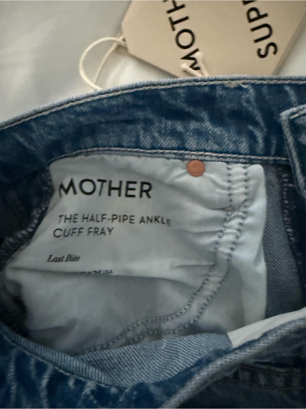 MOTHER
Last Bite The Half-Pipe Ankle Cuff Fray - Picture 3 of 6